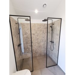 Balneo Indrammet brusev�g - Frostet glas - 3 st�rrelser / 4 profilfarver