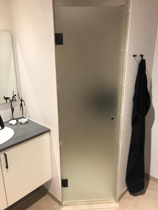 Balneo LUX h�ngslet svingd�r - 8mm glas - Mange varianter - Efter m�l